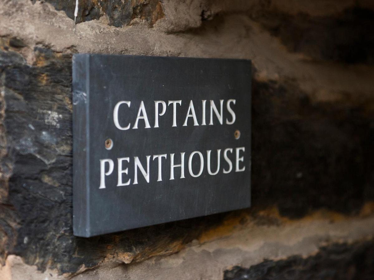 The Captain'S Penthouse Портмадог Екстериор снимка